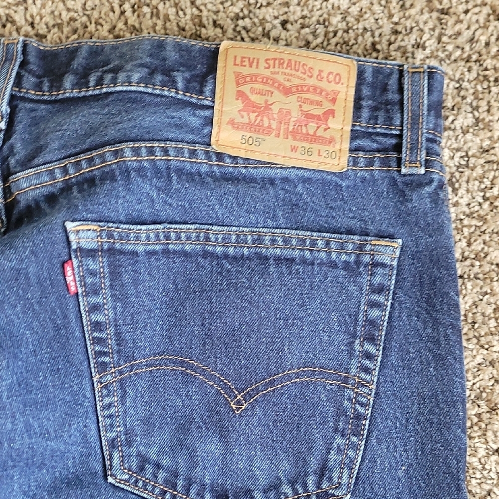 Levi Men's Blue Jeans 36×30 - Picture 11 of 16